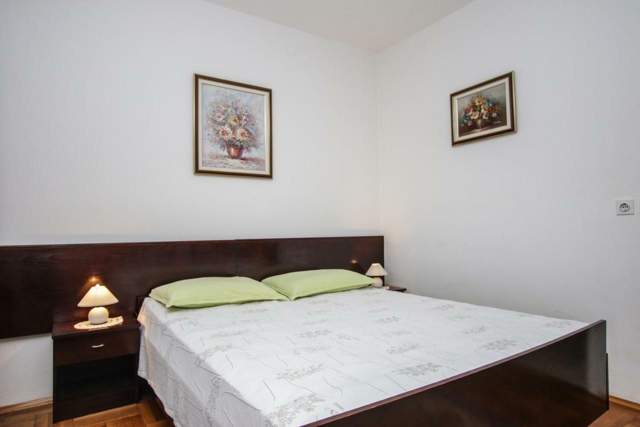 Apartmani Janja Porec Exterior photo