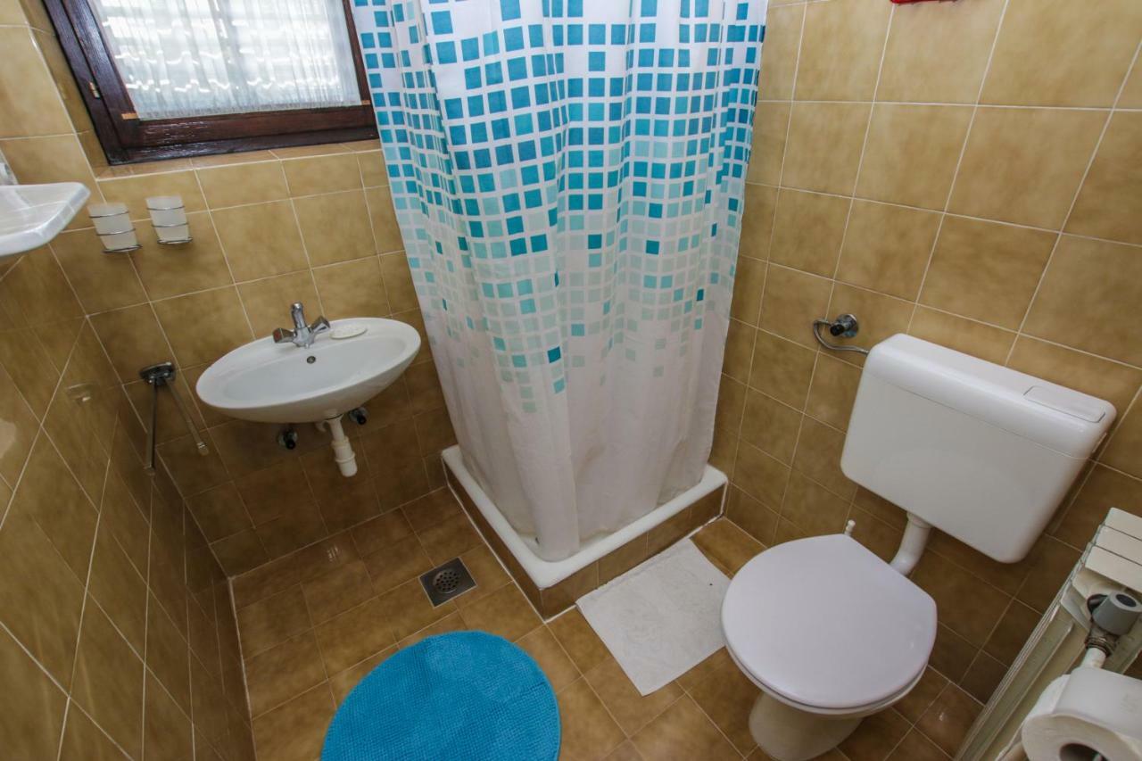 Apartmani Janja Porec Exterior photo